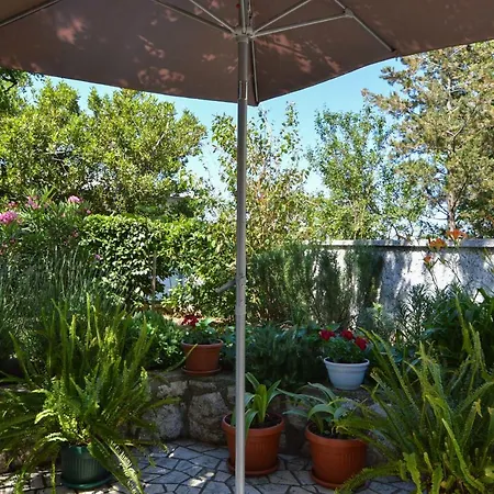Apartament Rada *